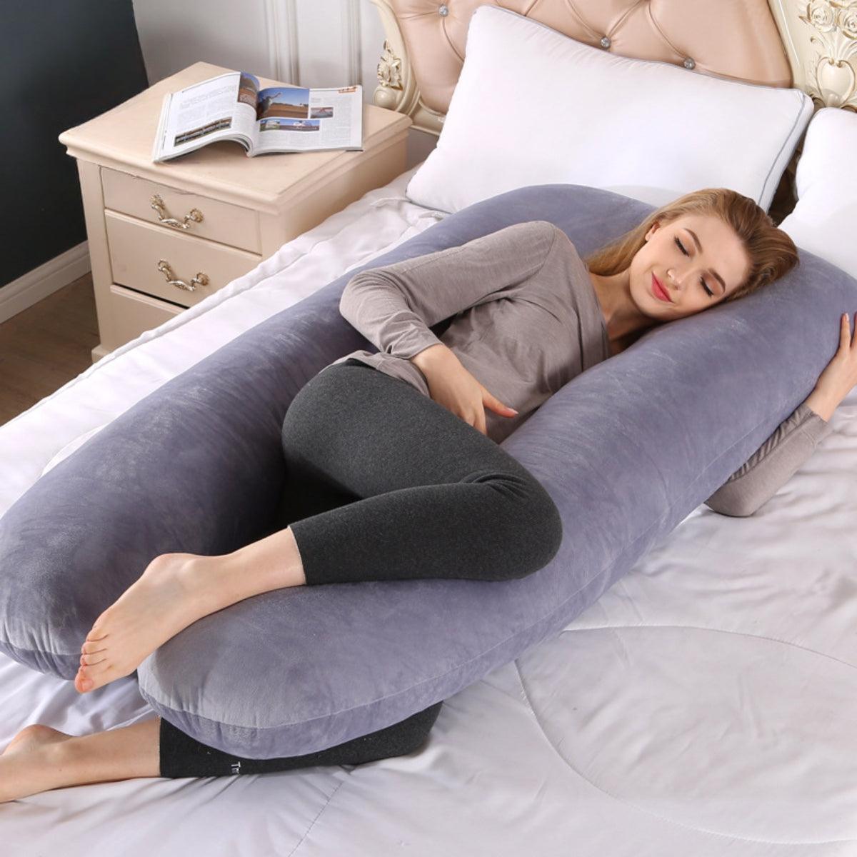 U-shaped pregnancy pillow